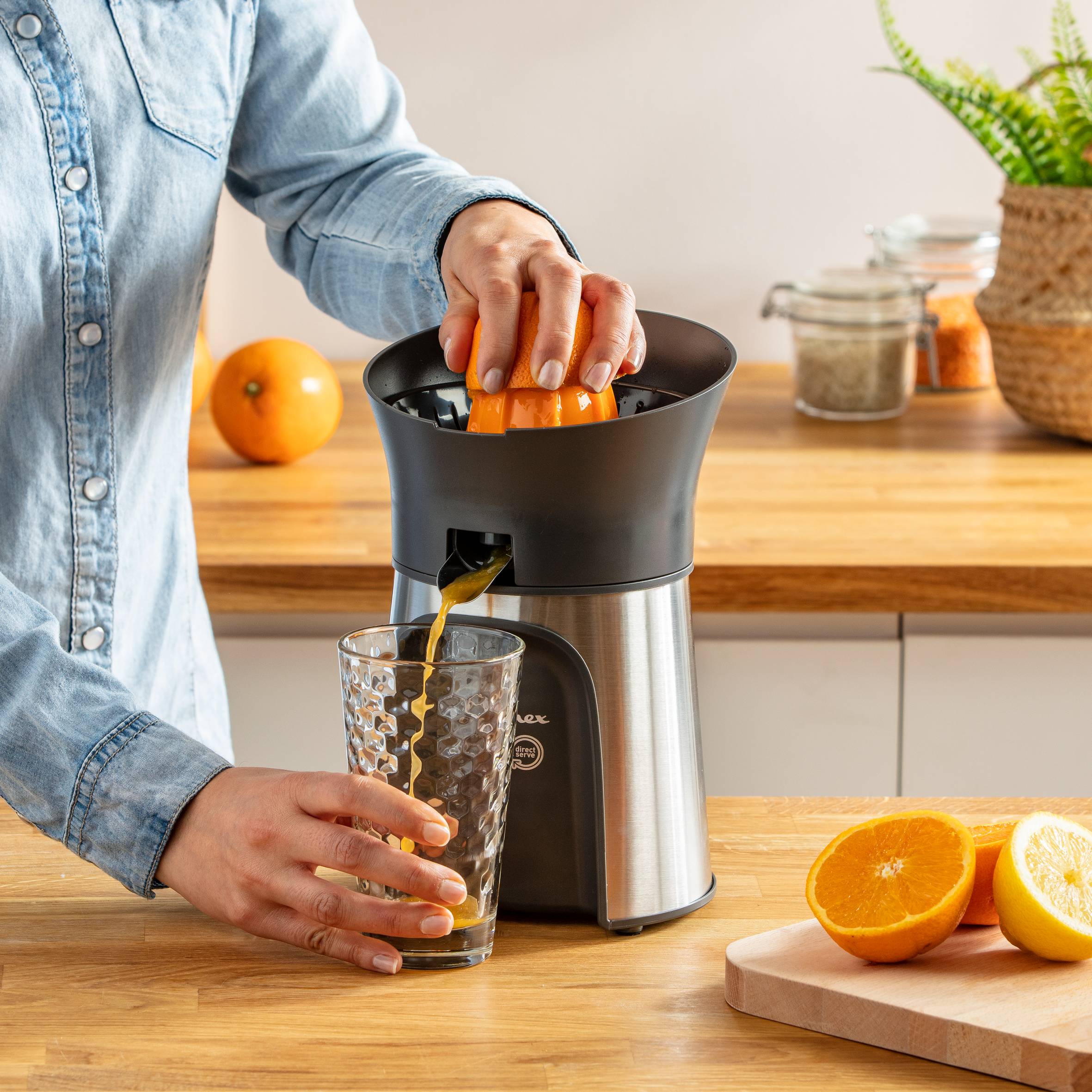 Citrus Press, Exprimidor eléctrico, 3 conos, Boquilla antigoteo, Inox