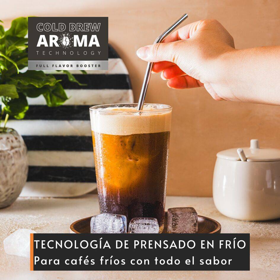 Intuition Experience Hot&Cold, Cafetera Superautomática, Pantalla táctil , 36 Recetas, Jarra de leche, Titanio