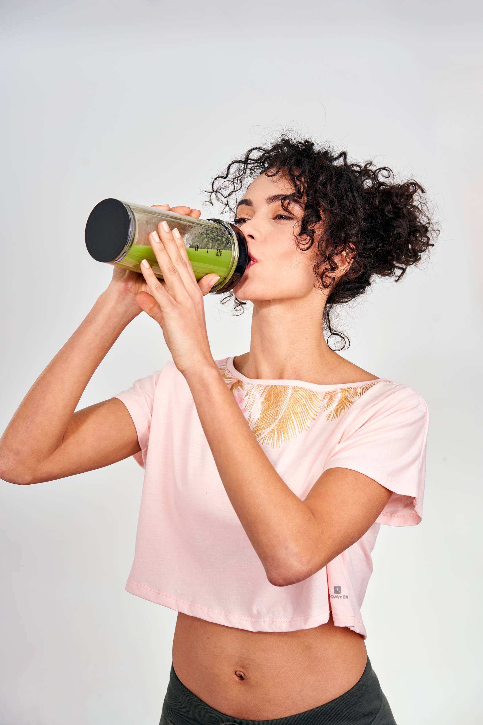 FRESHBOOST NEGRA 800 W + 2 BOTELLAS PARA LLEVAR