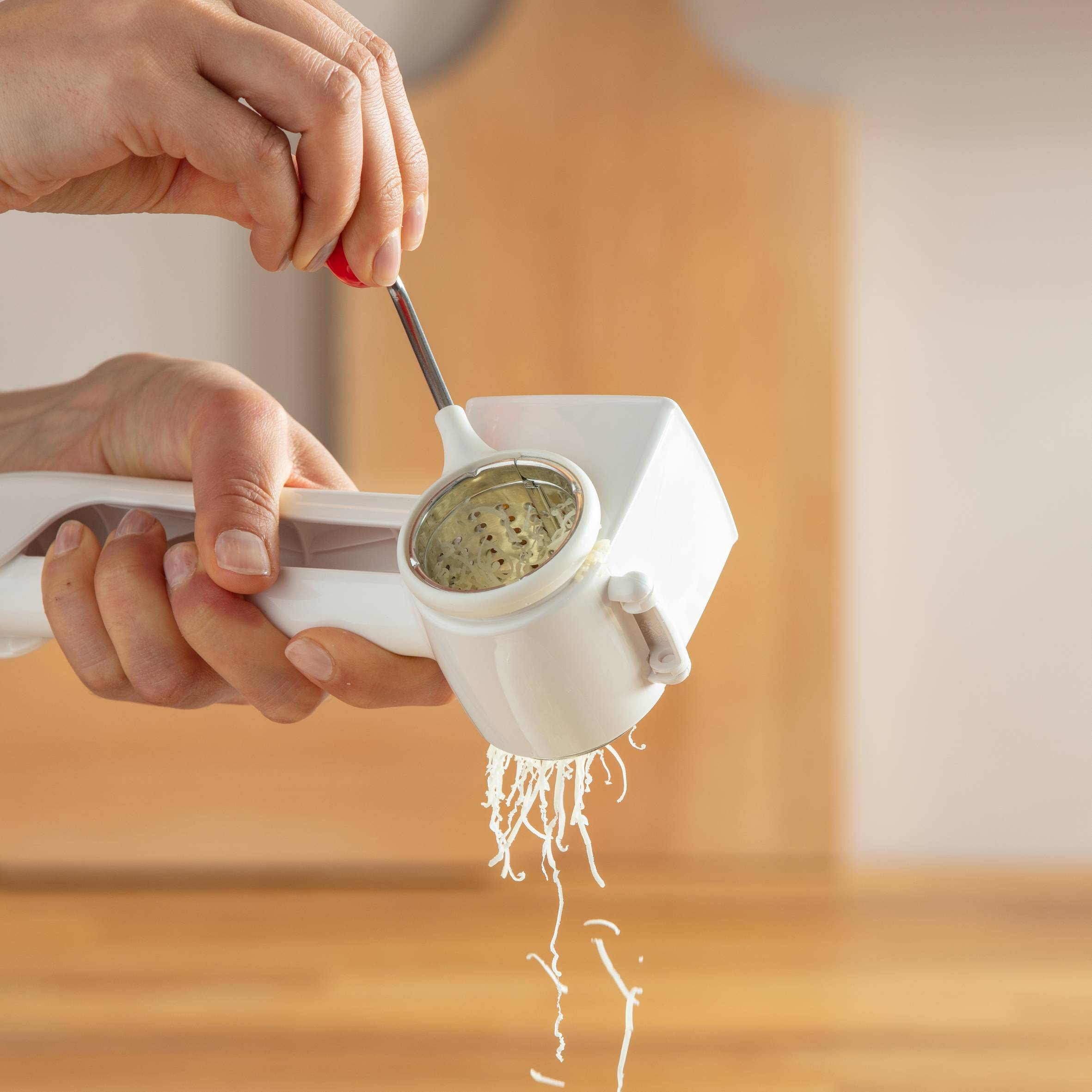 RALLADOR DE QUESO CLASSIC