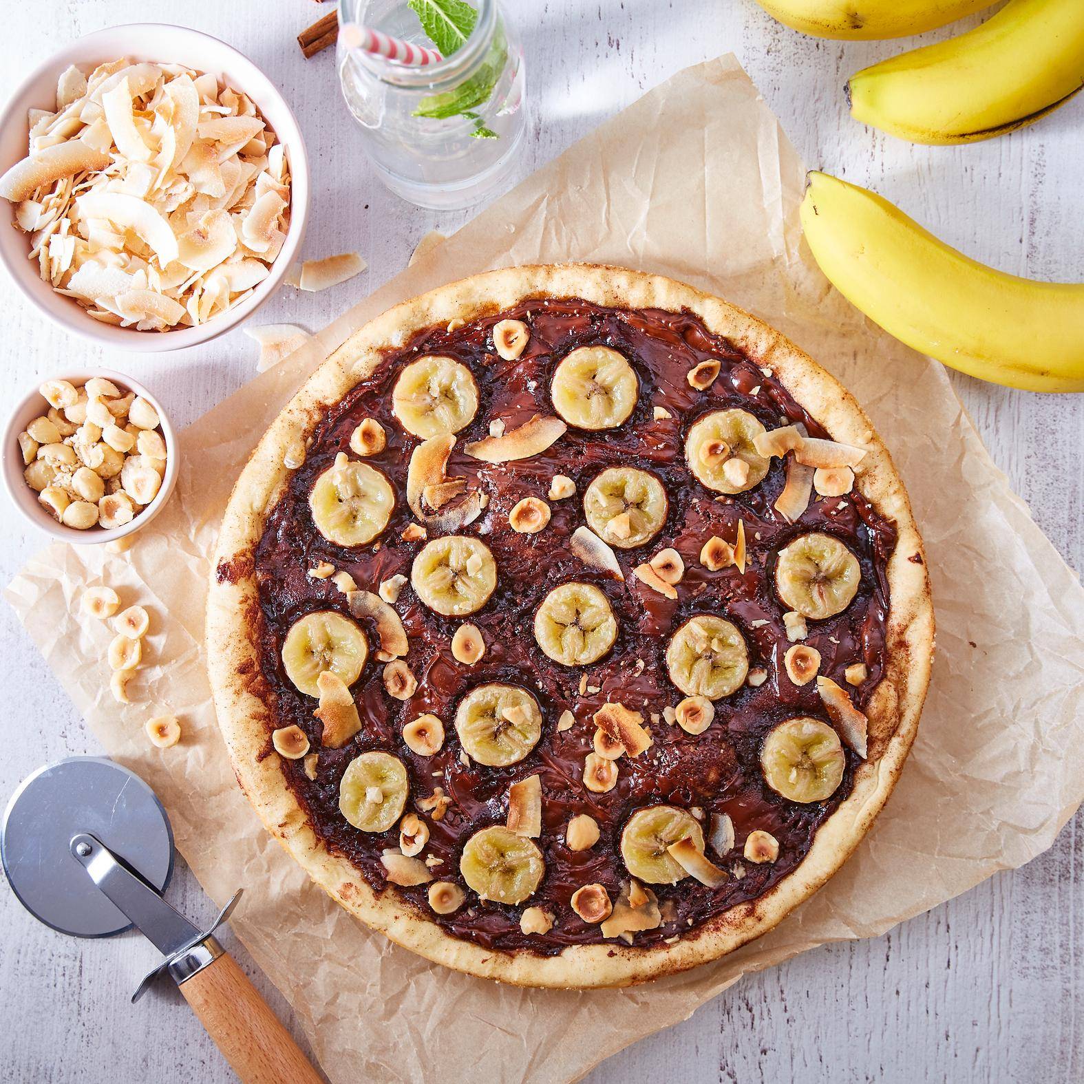 Pizza dulce con crema de chocolate y plátano - Receta Easy Fry XL Surface | Moulinex