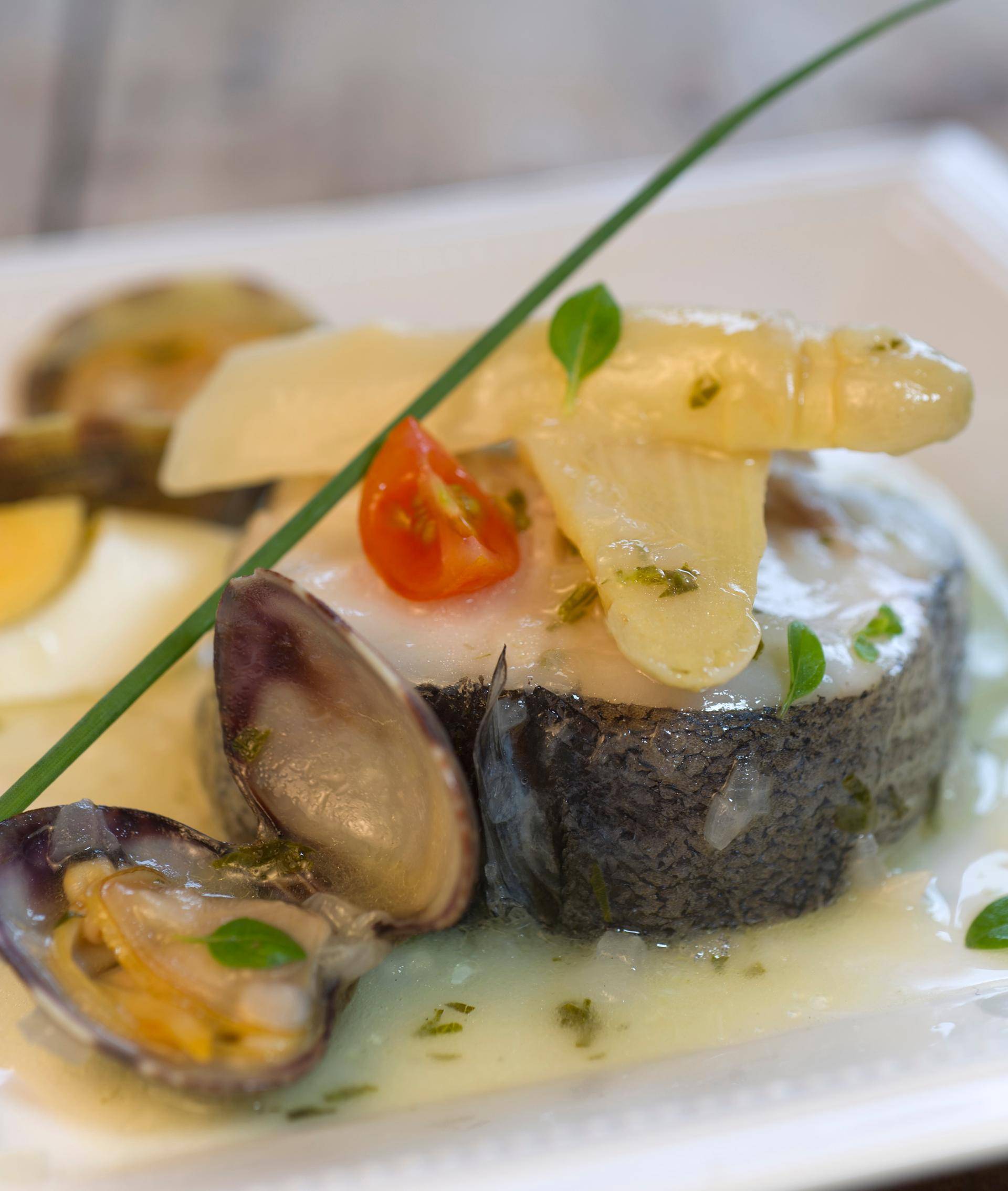 Merluza en salsa verde - Receta Companion | Moulinex