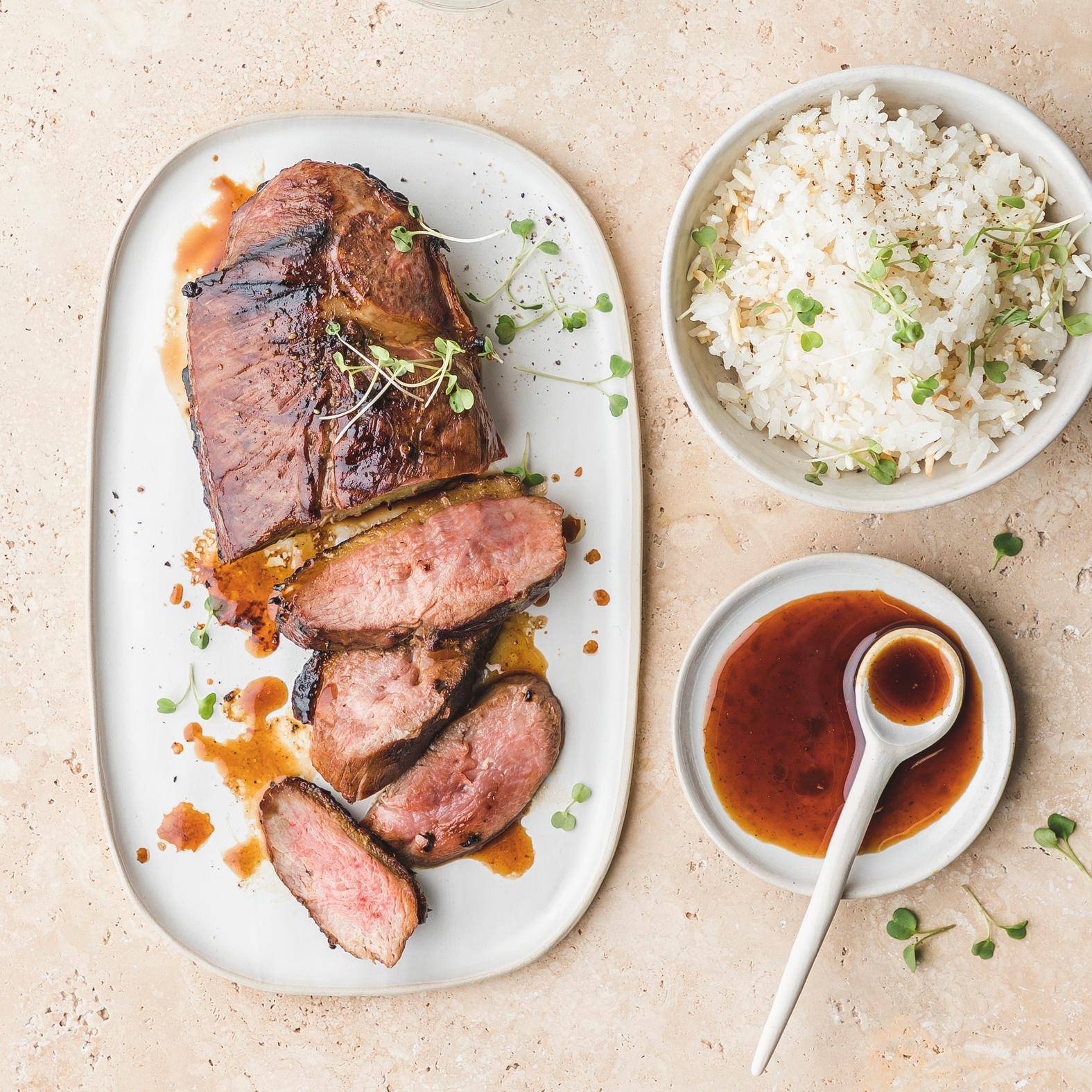 Pechugas de pavo a la barbacoa al estilo chino con arroz blanco - Receta Dual EasyFry&Grill | Moulinex