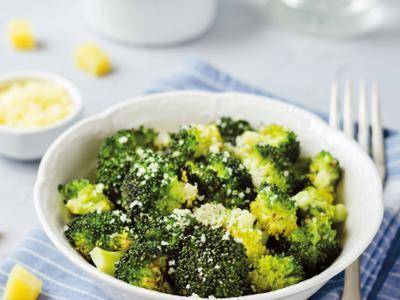 Brócoli con parmesano - Receta Easy Fry Max | Moulinex