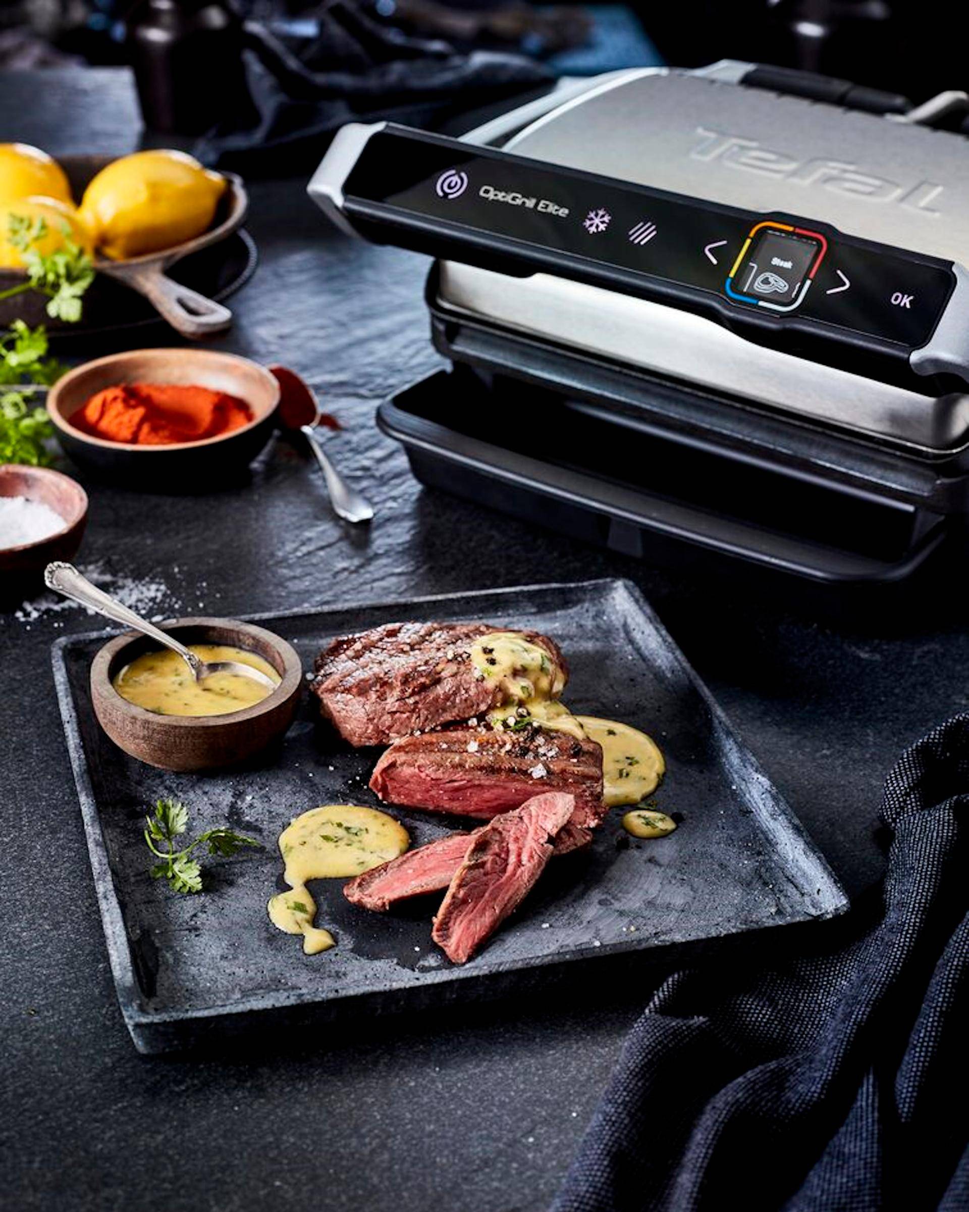 Medallones de ternera con salsa bearnesa rápida - Receta undefined | Moulinex