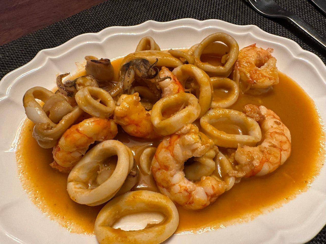 Calamares con gambones en salsa americana - Receta Companion Connect XL | Moulinex