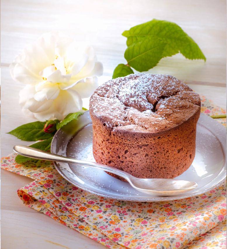 Bizcocho de chocolate negro tradicional - Receta Companion Connect | Moulinex