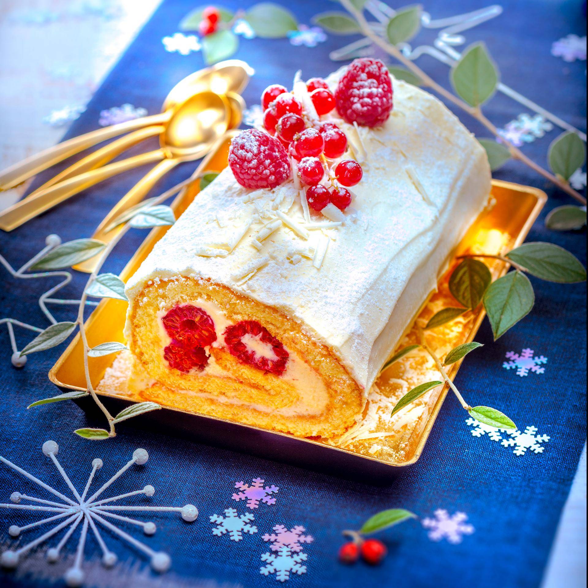 Brazo navideño de chocolate blanco y frutos rojos - Receta Companion Connect | Moulinex