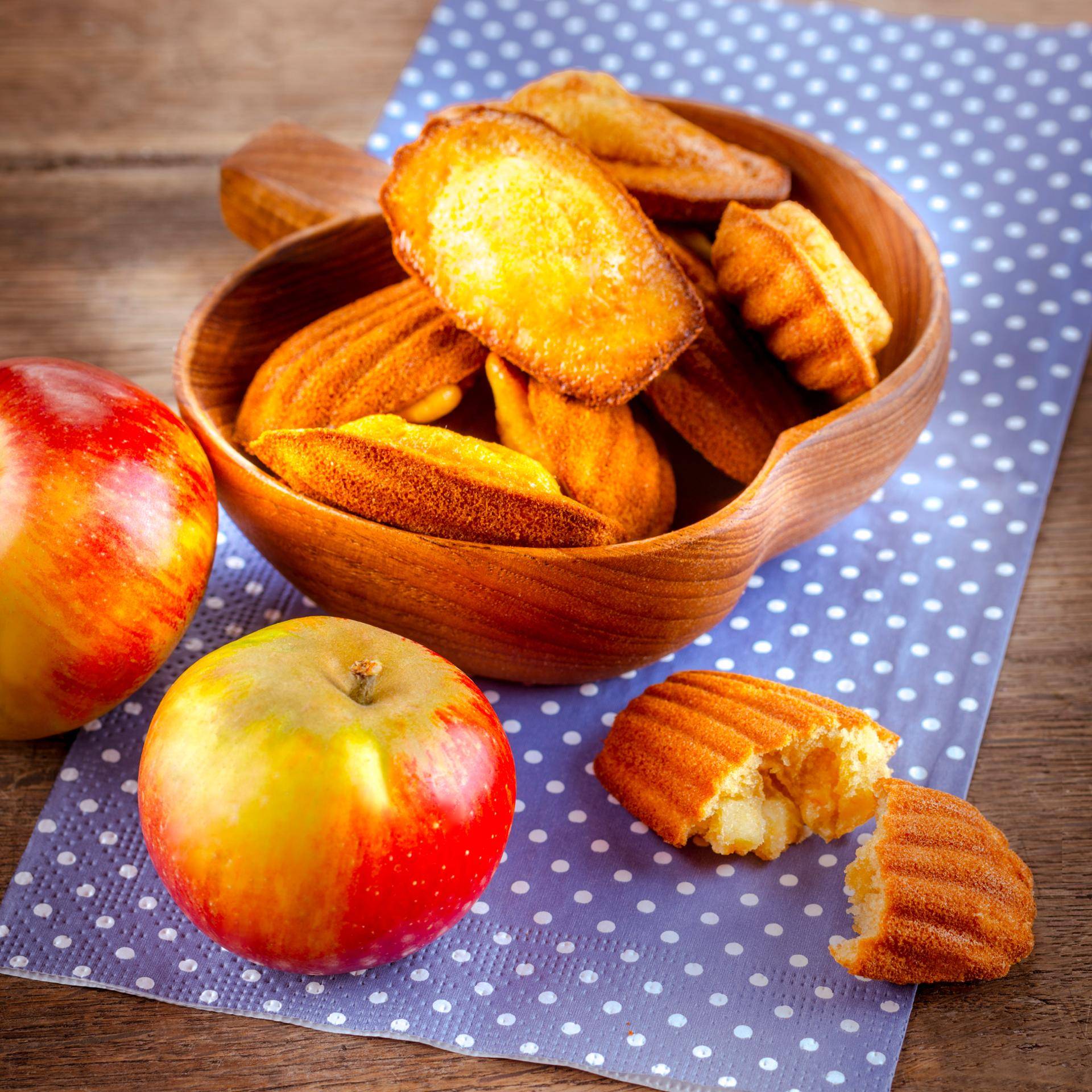 Magdalenas de manzana - Receta Companion | Moulinex