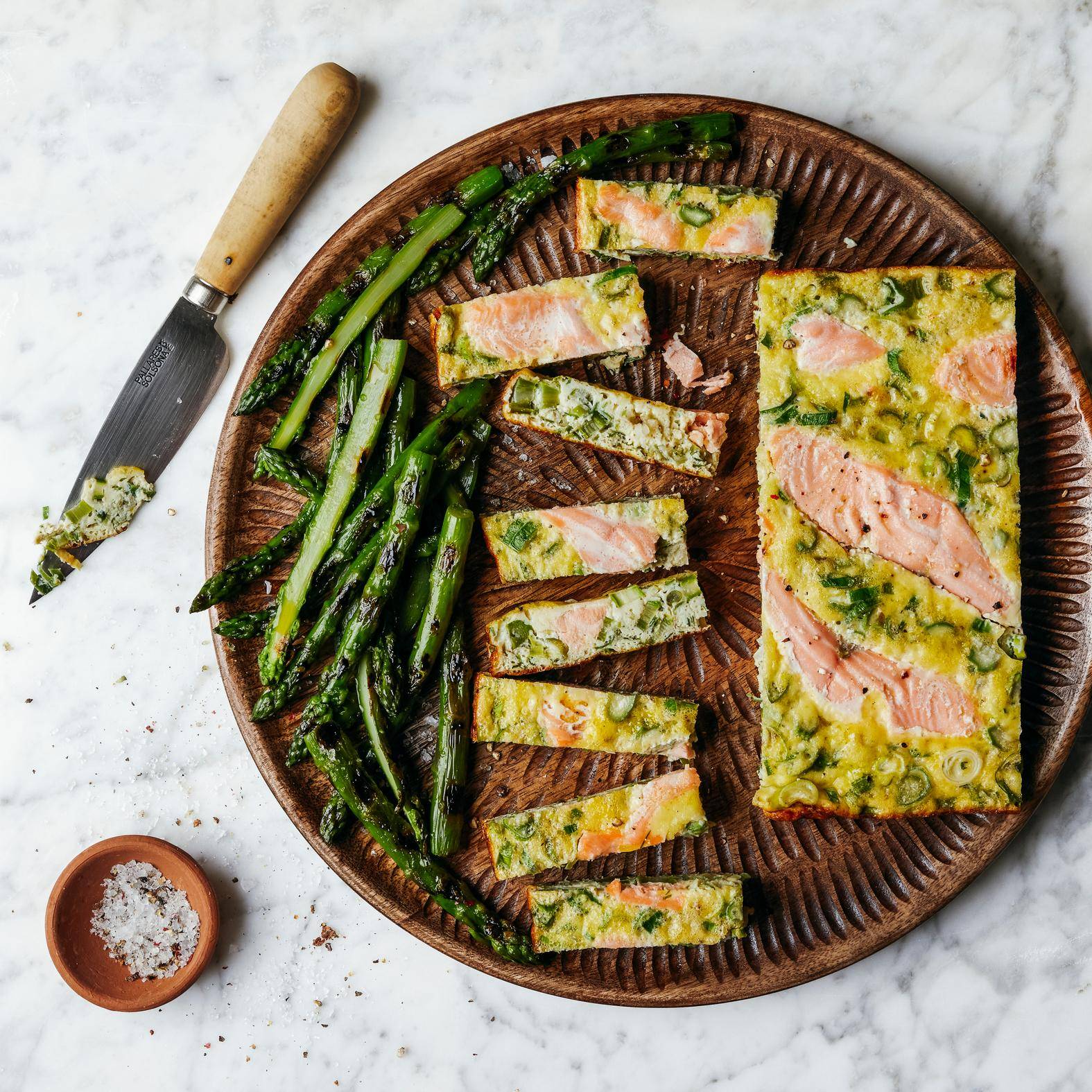 Frittata de salmón y espárragos - Receta OptiGrill 2in1 XL | Moulinex