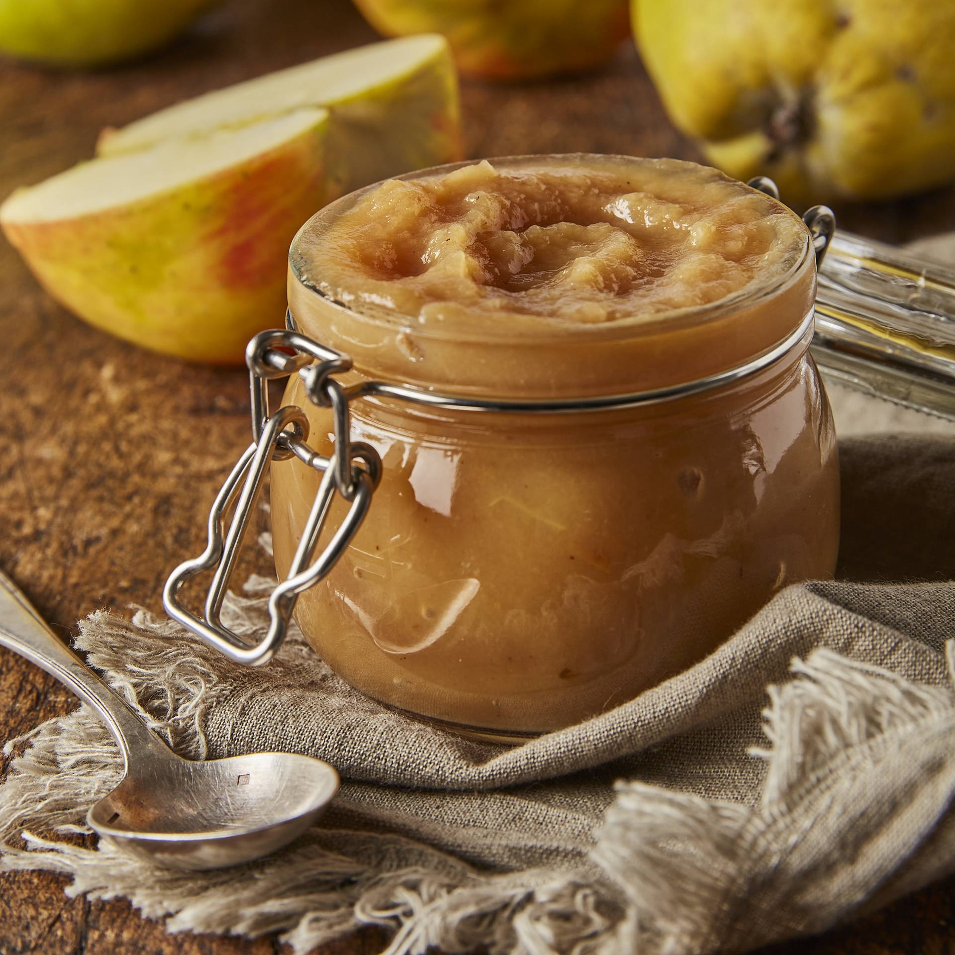 Compota de manzana y membrillo con azahar - Receta Companion | Moulinex