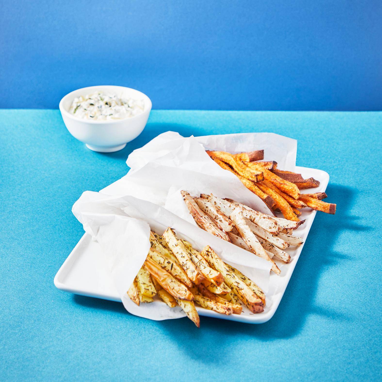 Patatas fritas de verduras con crema de feta - Receta EASY FRY & GRILL 2 in 1 MECHANICAL | Moulinex
