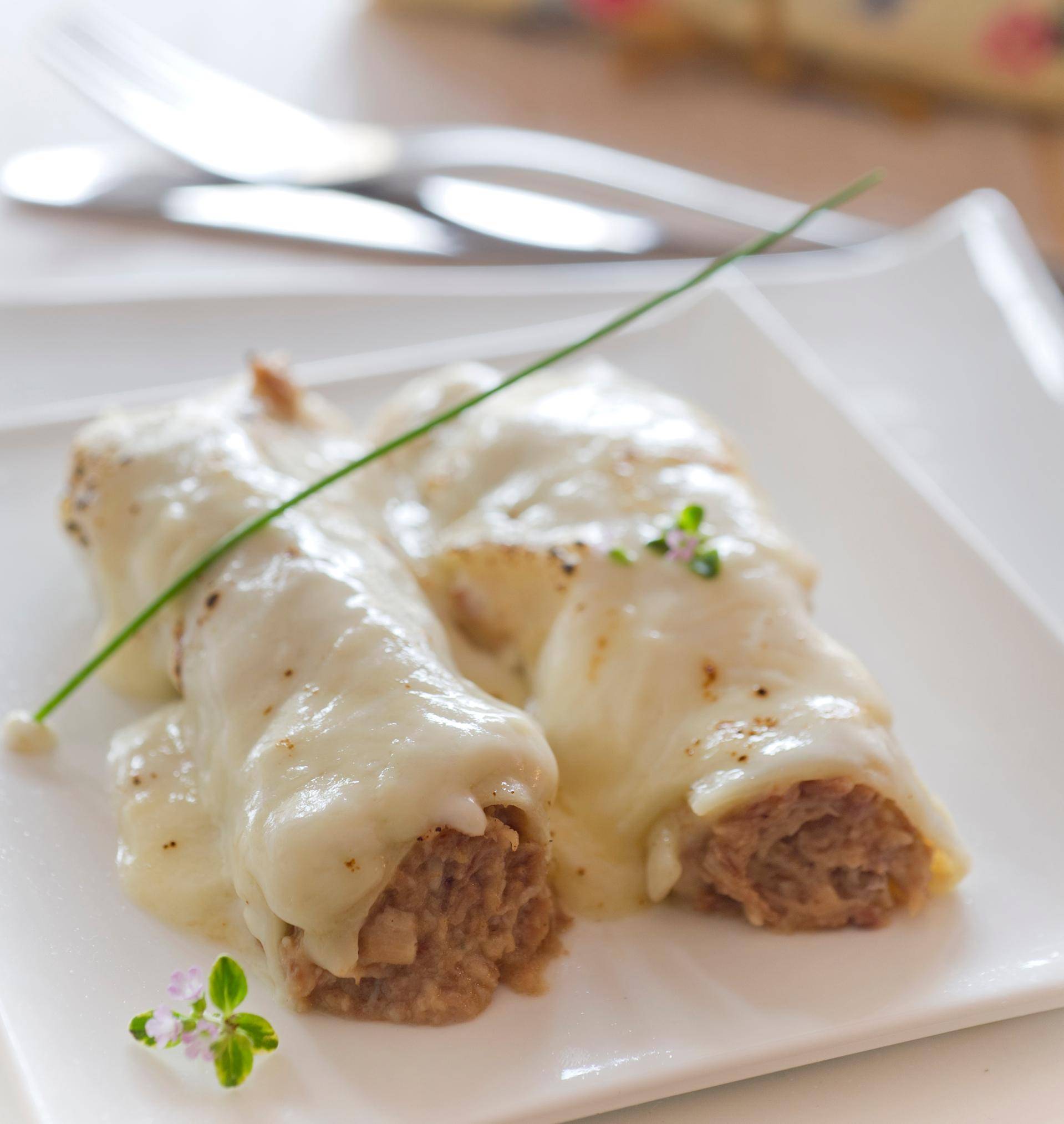 Canelones con bechamel gratinados - Receta Companion | Moulinex