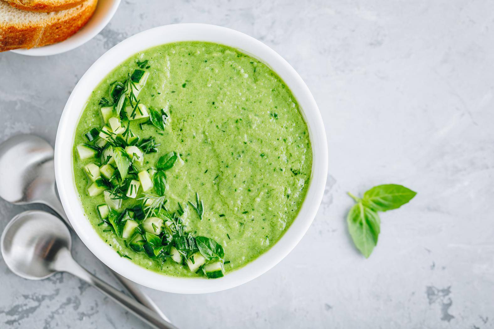 Gazpacho de albahaca y manzana verde - Receta Blend up | Moulinex