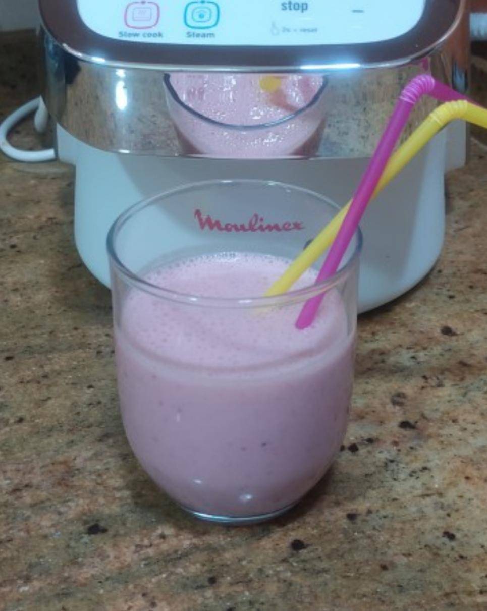 Batido de fresa y plátano - Receta Companion Connect | Moulinex