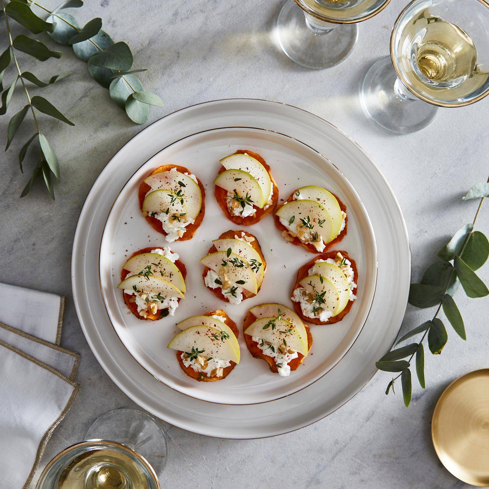 Crostini de boniato con queso, pera y tomillo - Receta EASY FRY & GRILL 2 in 1 DIGITAL | Moulinex