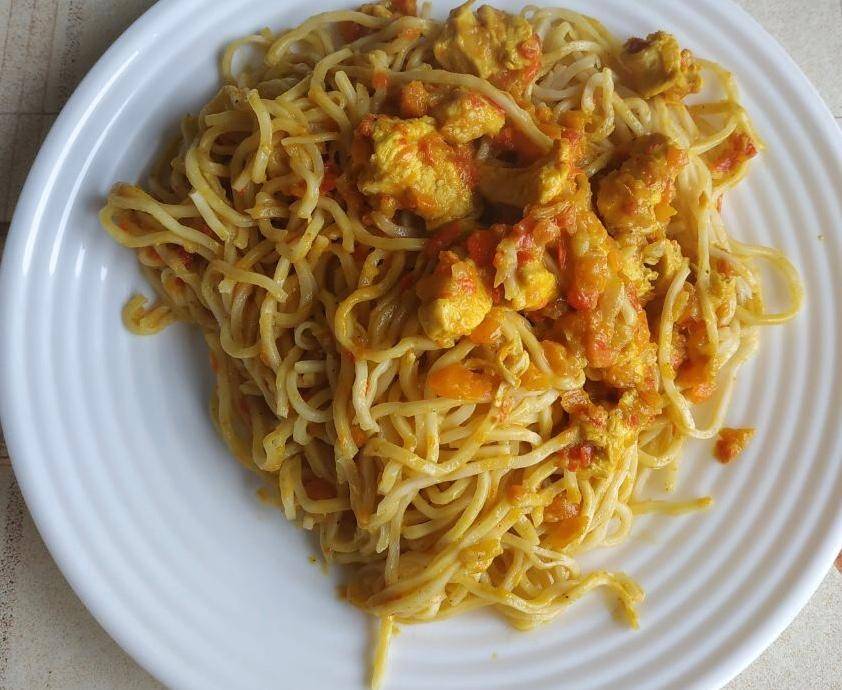 Noodles con pollo y curry - Receta Companion Connect | Moulinex