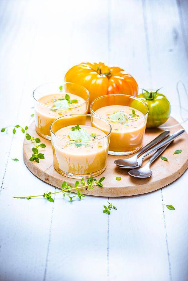 Gazpacho de tomate amarillo con cubitos de tomate verde - Receta Perfectmix + | Moulinex