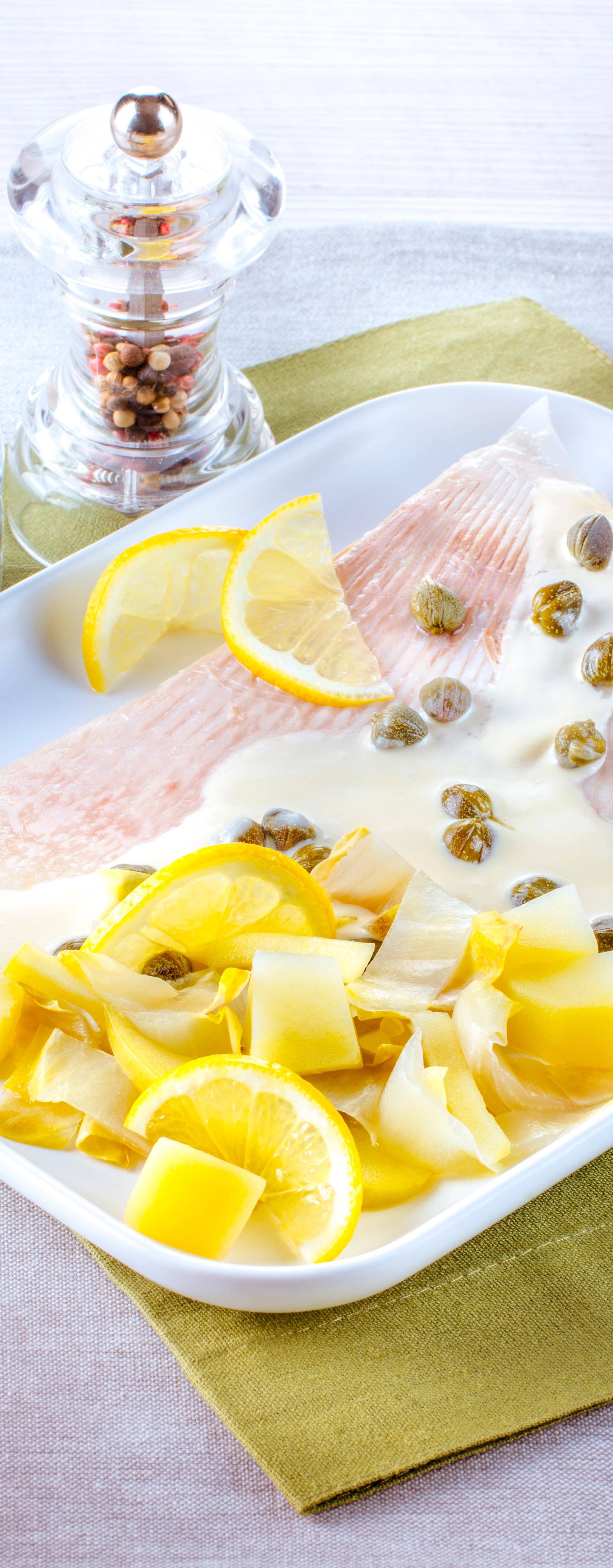 Salmón con salsa de aceitunas y alcaparras - Receta Companion | Moulinex