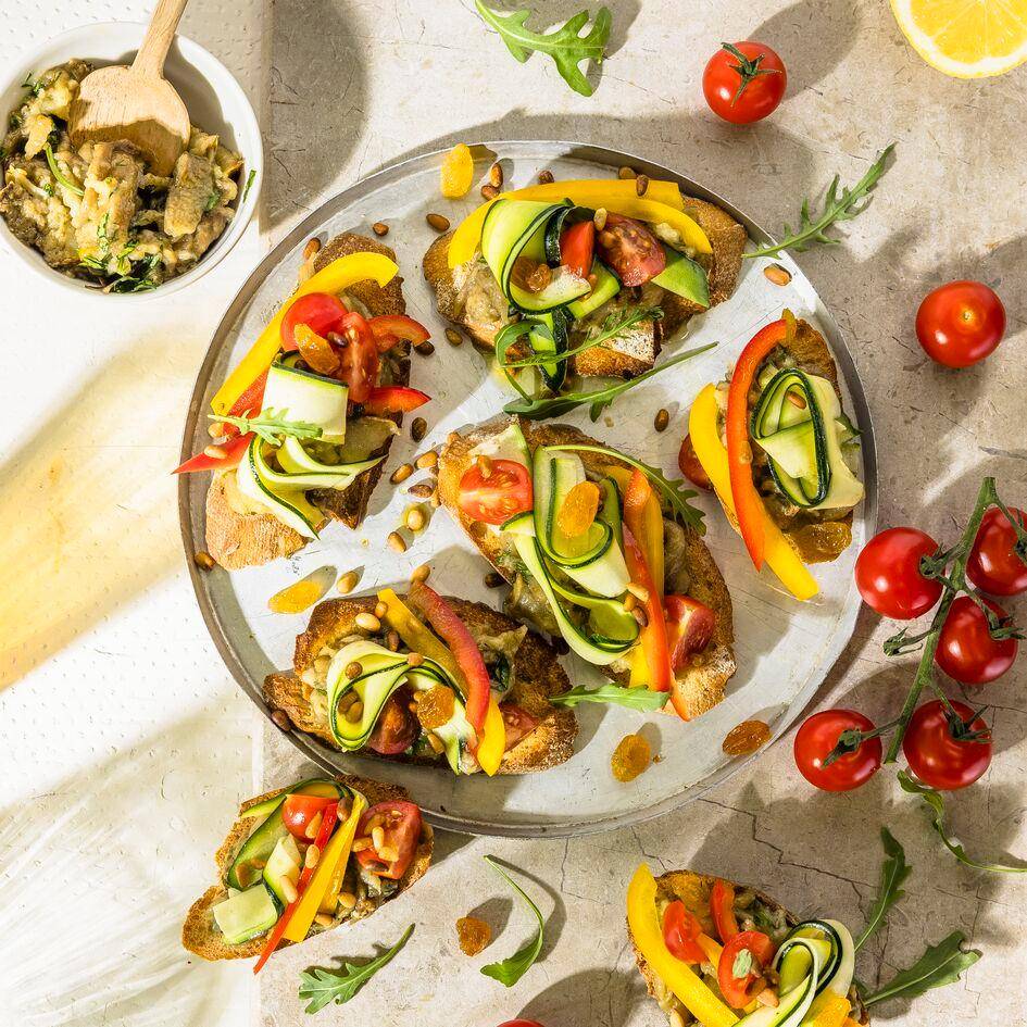 Tostadas con verduras y caviar de berenjena - Receta Easy Fry Max | Moulinex