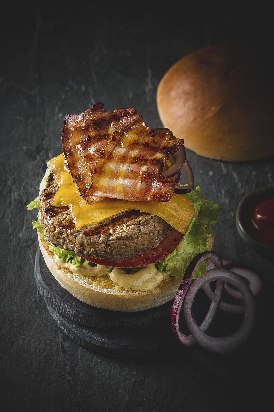 Hamburguesa con queso y bacon - Receta undefined | Moulinex