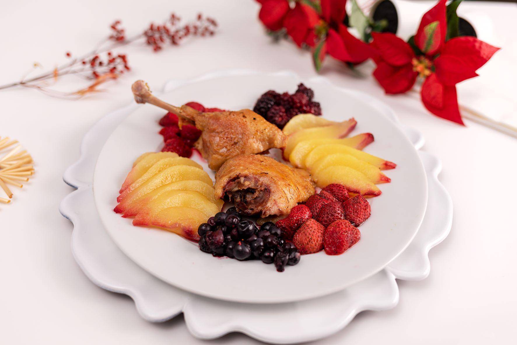 Confit de pato con pera y frutos rojos - Receta Click&Cook | Moulinex