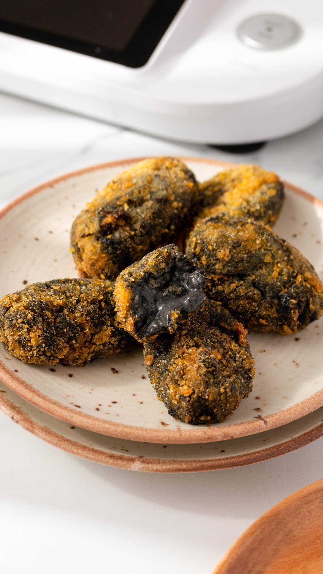 Croquetas de tinta de calamar Realfooding - Receta Click&Cook | Moulinex