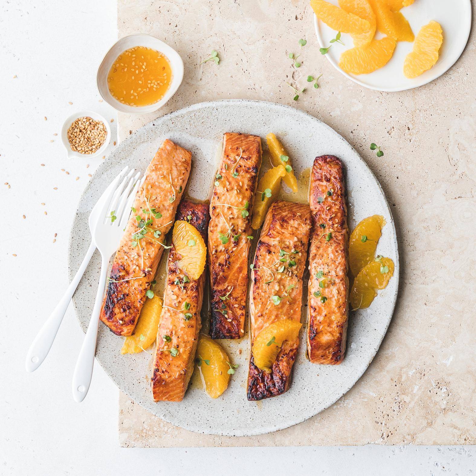 Salmón caramelizado con naranja - Receta Dual EasyFry&Grill | Moulinex