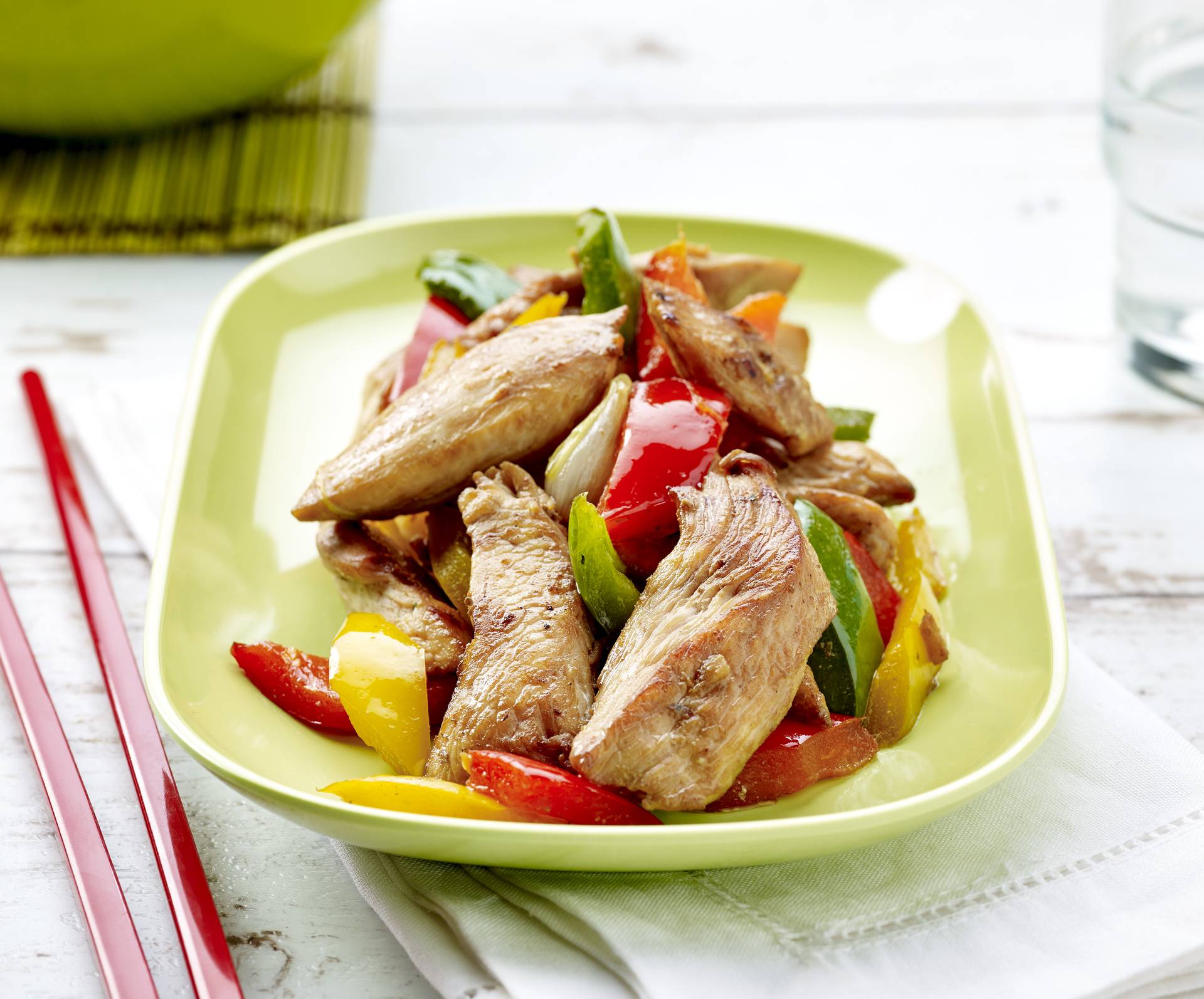 Blancs de poulet aux petits légumes - Receta 1 program | Moulinex