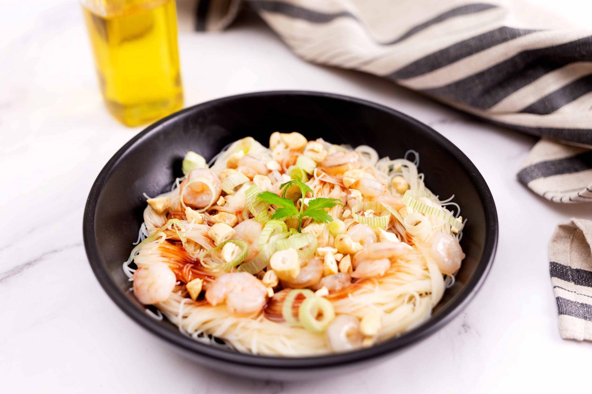 Pad Thai de gambas y fideos de arroz - Receta Companion | Moulinex