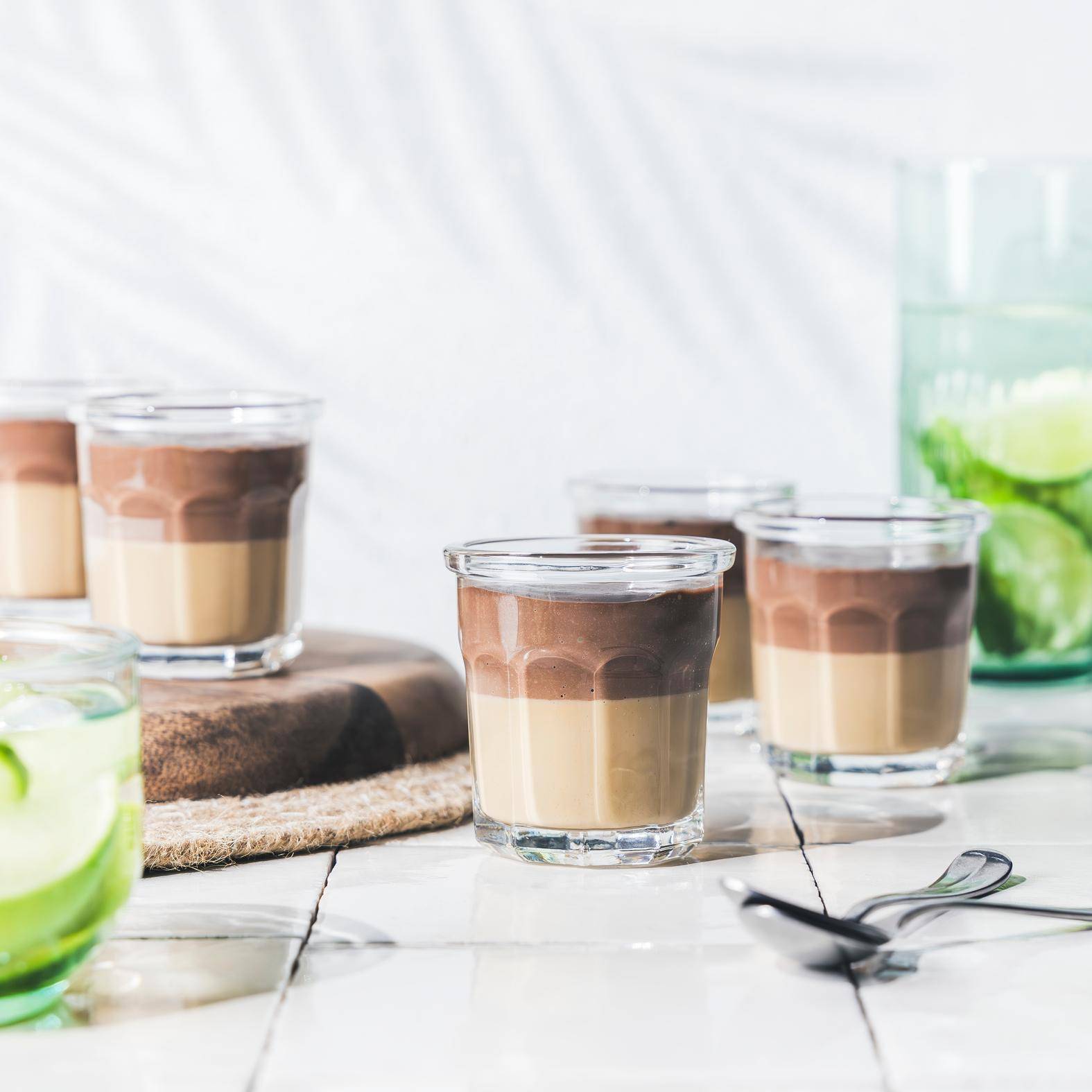 Panna cotta bicolor de café y chocolate - Receta Perfectmix + | Moulinex