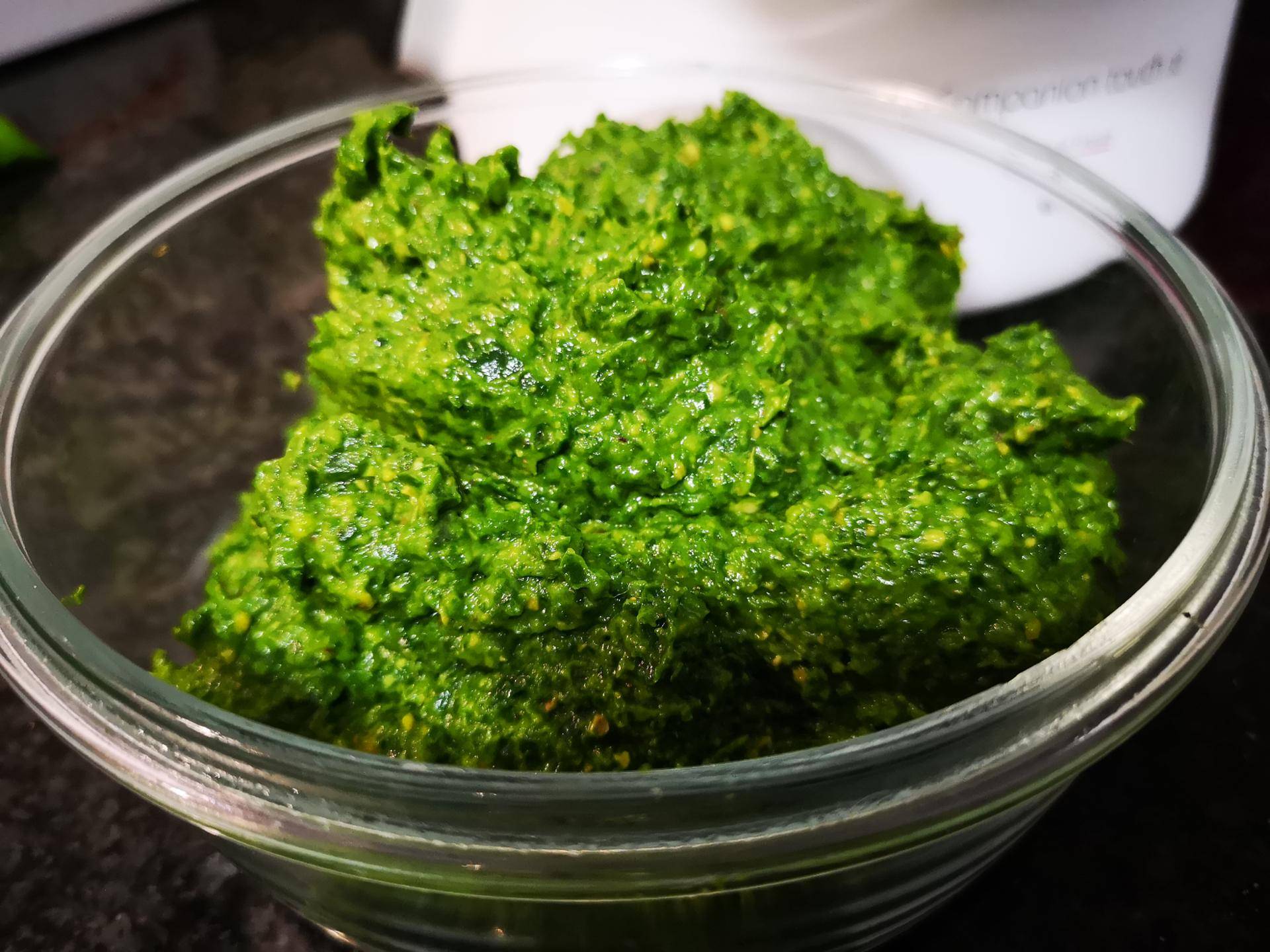 Pesto de espinacas - Receta Companion Connect XL | Moulinex