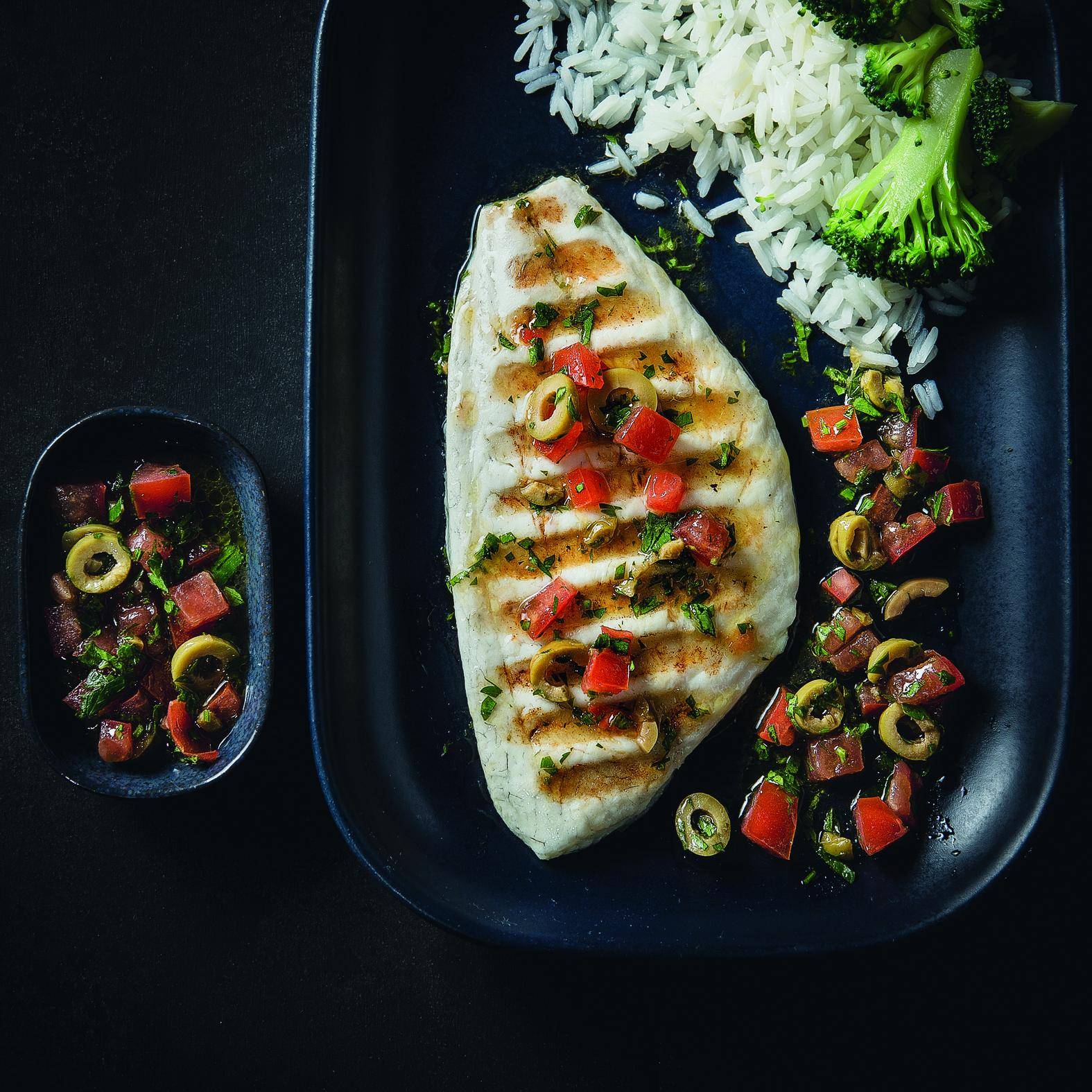 Dorada con tomates y aceitunas - Receta undefined | Moulinex