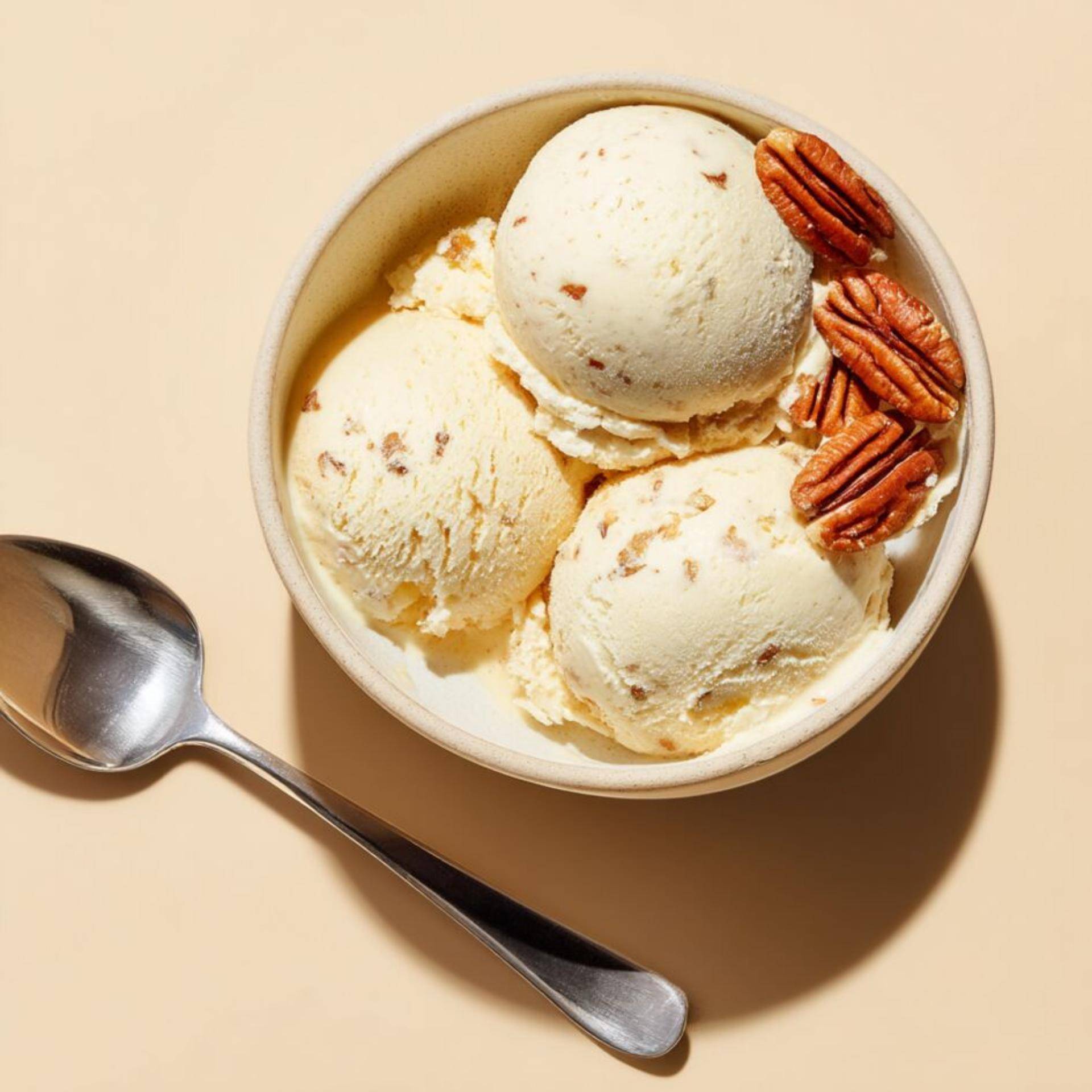 Helado de vainilla con nueces de pecán caramelizadas - Receta Dolci | Moulinex