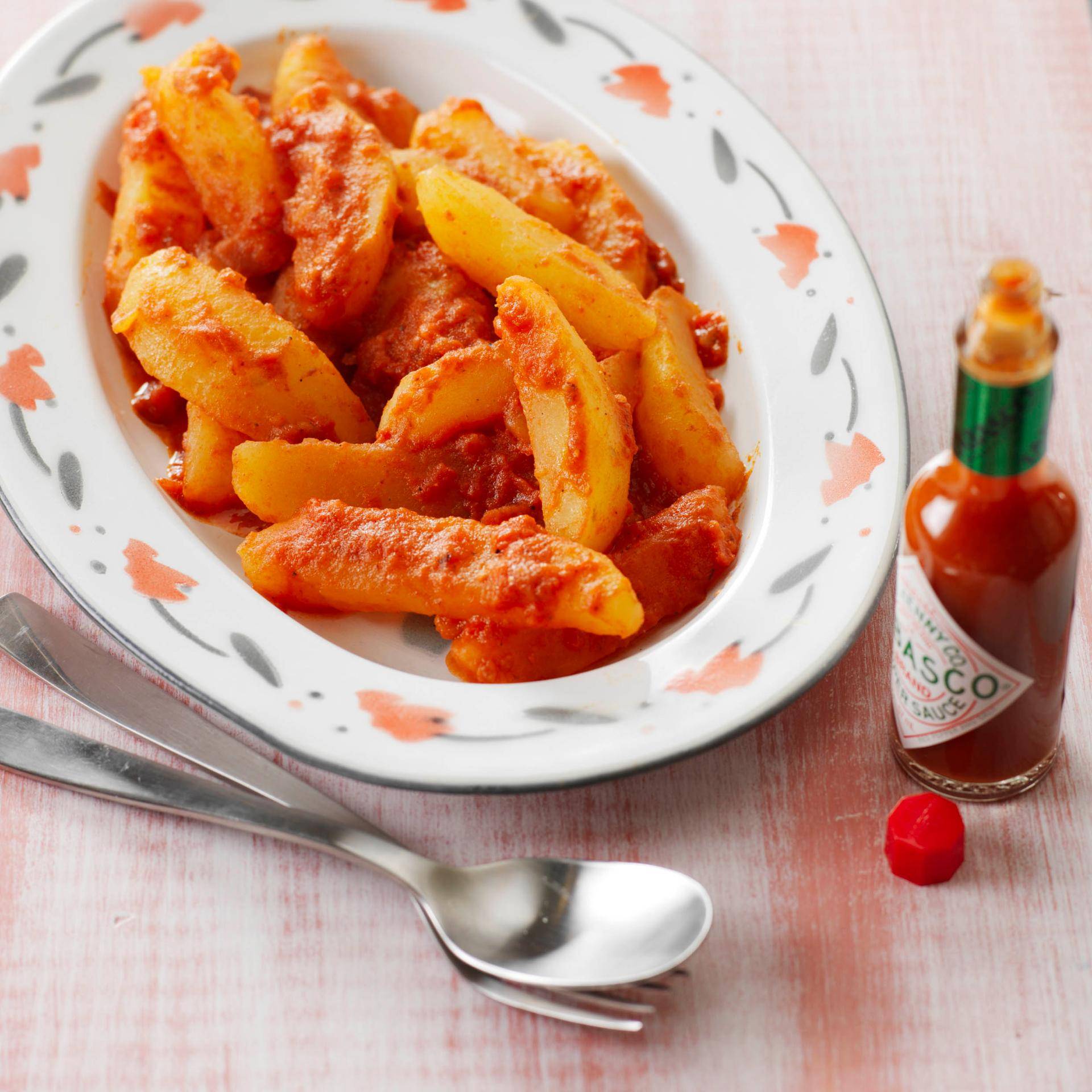 Patatas bravas - Receta Companion | Moulinex