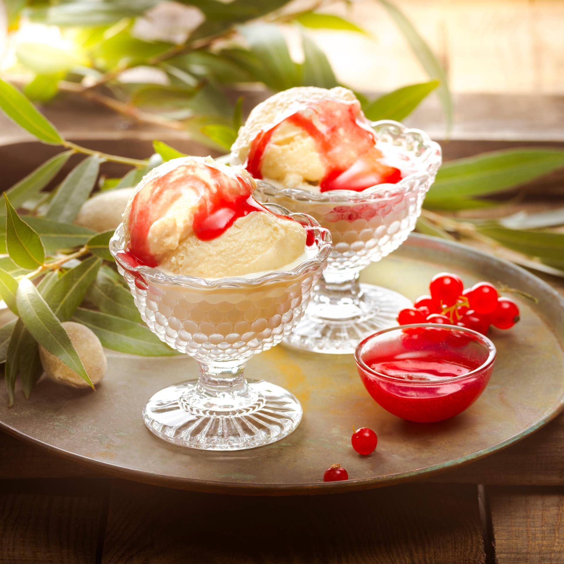 Helado de leche de almendra con zumo de grosella - Receta Companion Connect | Moulinex