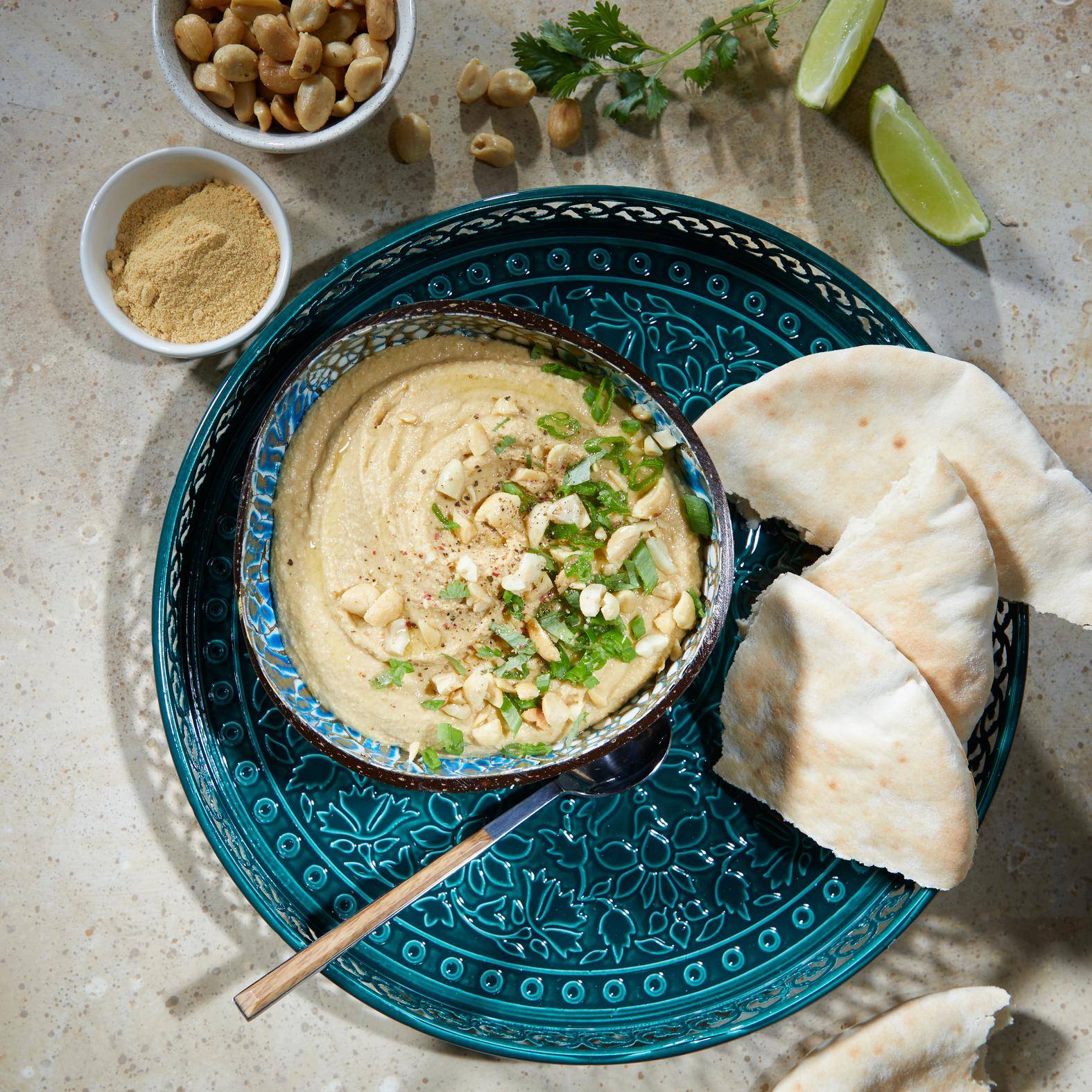 Hummus al estilo tailandés con mantequilla de cacahuete - Receta Blend up | Moulinex