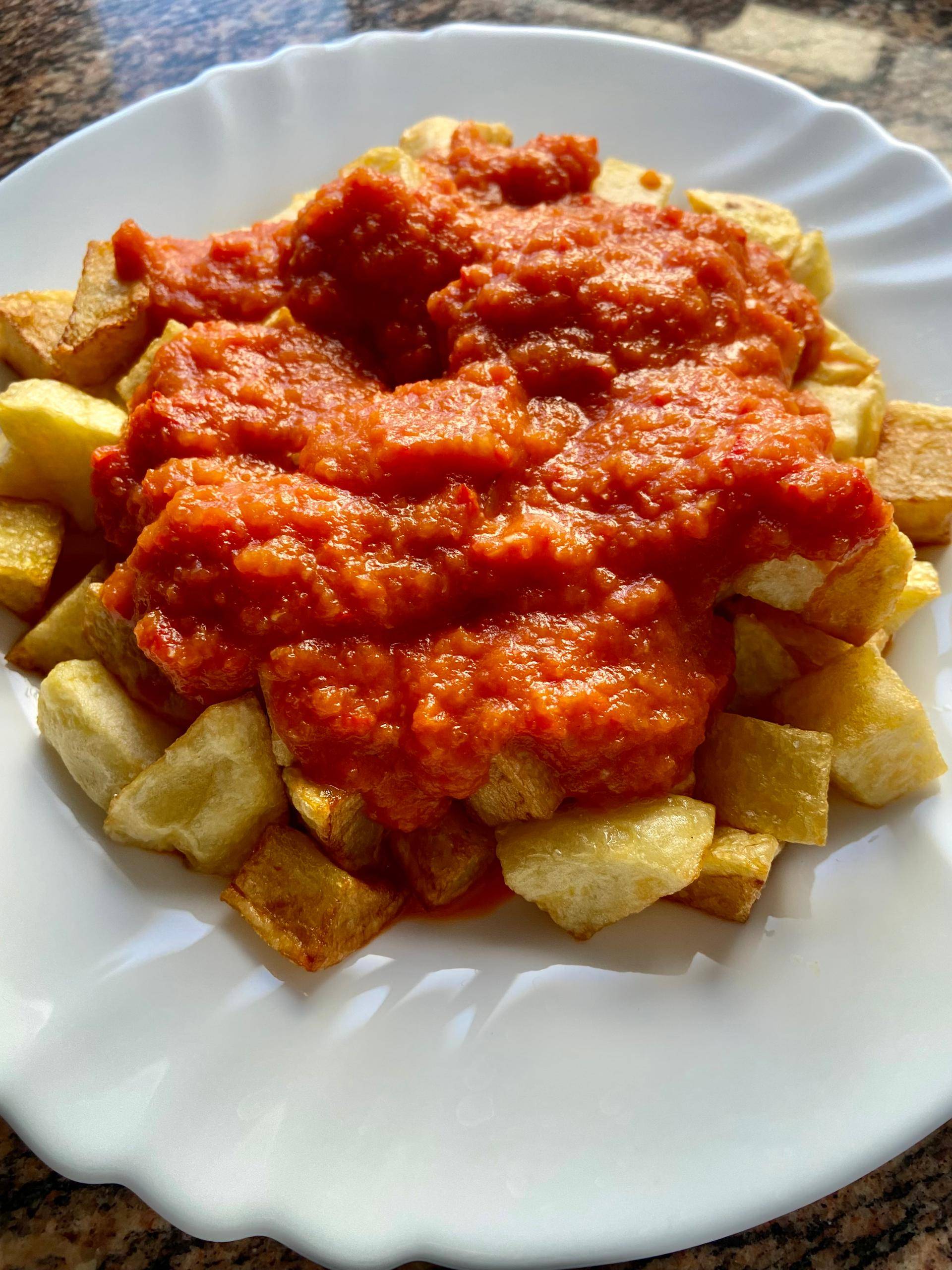 Patatas bravas veganas - Receta Companion Connect | Moulinex