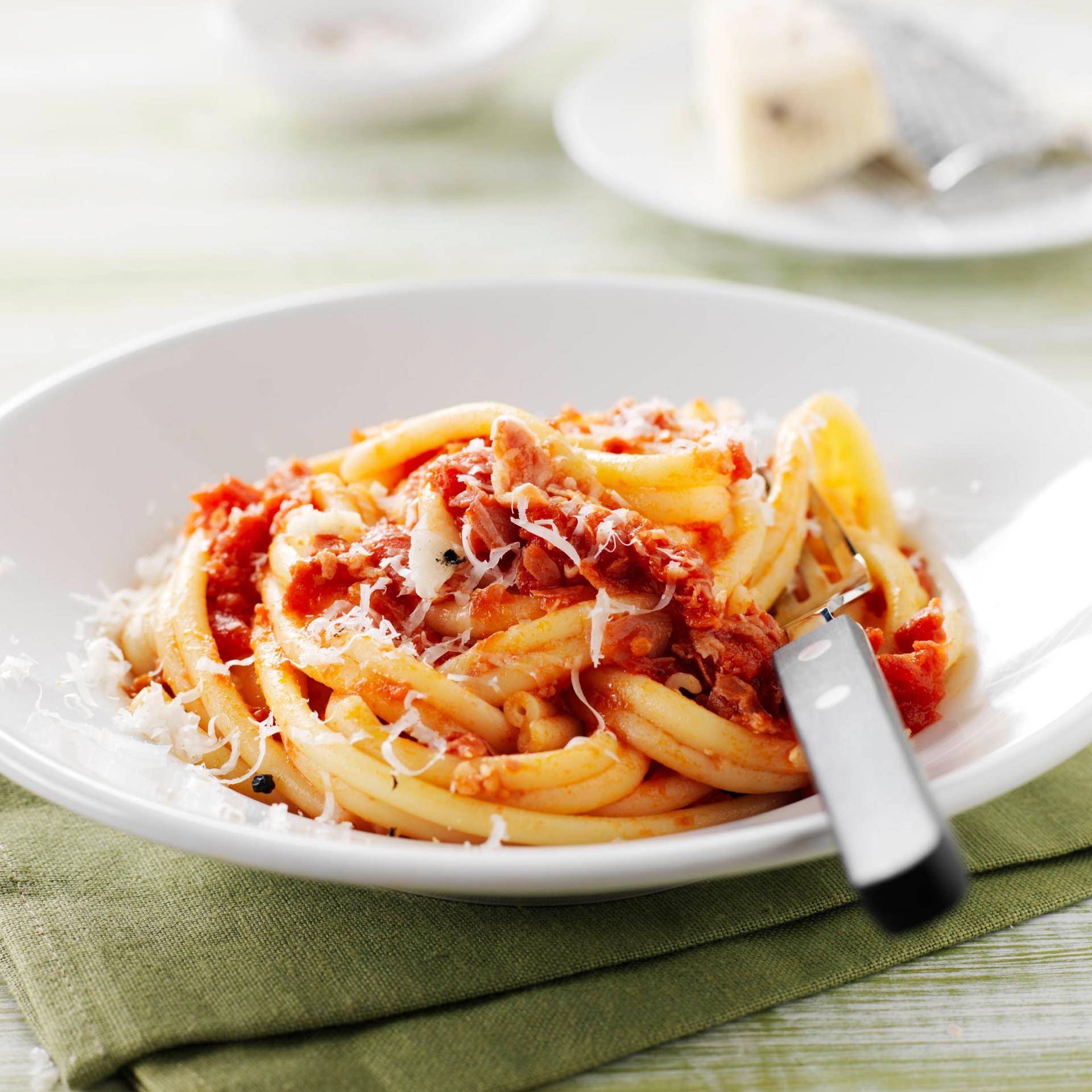 Espagueti all’amatriciana - Receta Companion | Moulinex